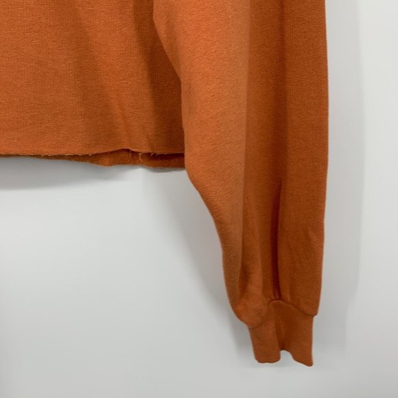 Levis Sweatshirt Orange Laundry Day Cropped Raw Hem Fleece NWT - Picture 7 of 13
